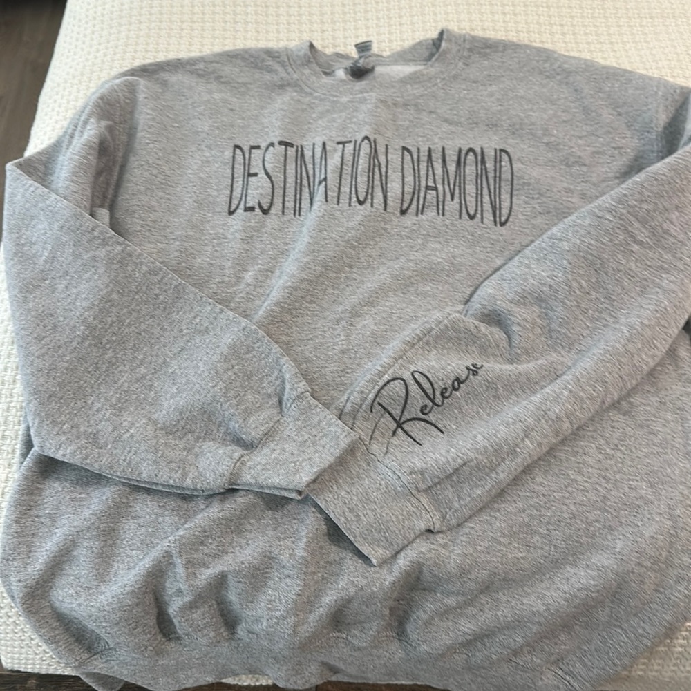 Sweatshirt